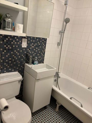 1 Bed Flat, Horseferry Road, E14 - Photo 5