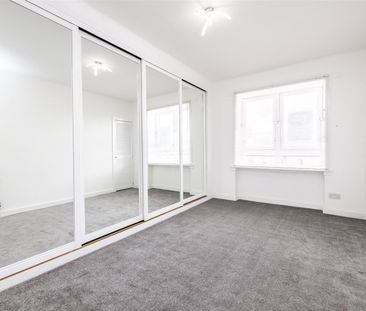 3 bedroom apartment to rent - Photo 6