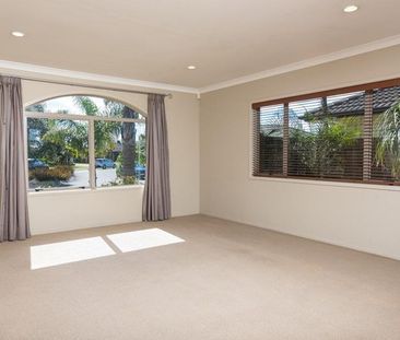 Executive Home In Desirable Papamoa - Photo 6