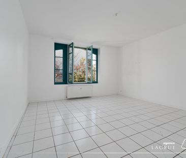 Location Appartement 4 pièces 104m² VICHY 03200 - Photo 3