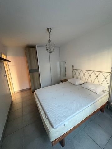 Location Appartement 2 pièces 38m² - Photo 3