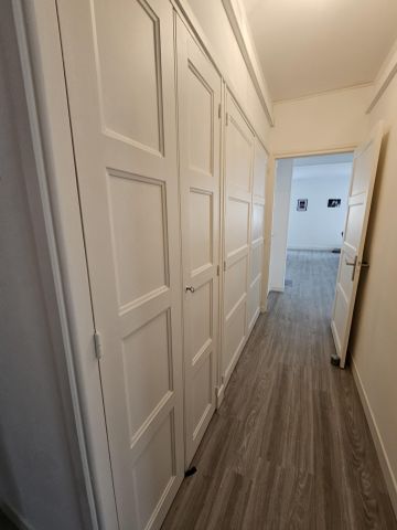 Location Appartement 3 pièces 108m² LE CREUSOT 71200 - Photo 3