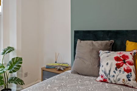 🌺 Large Victorian Terraced Property in Tottenham, N17 🌺 Room 4 - Photo 5