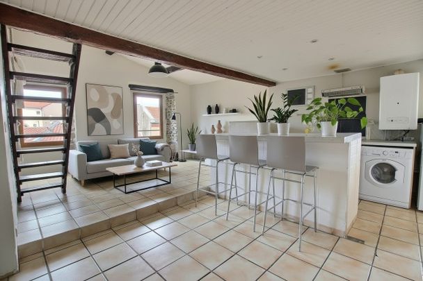 Location Appartement 2 pièces 47m² CLERMONT FERRAND 63100 - Photo 1