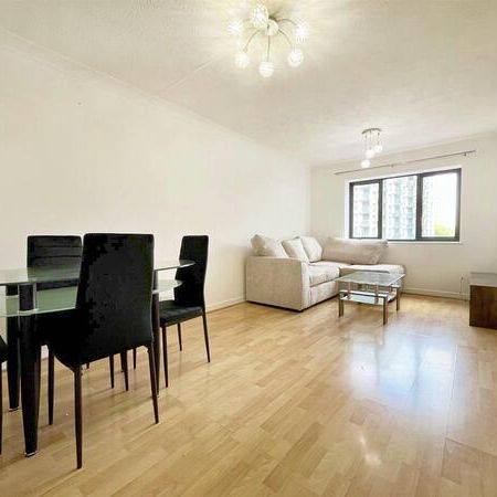 Kings Court, Bridge Street - Photo 1