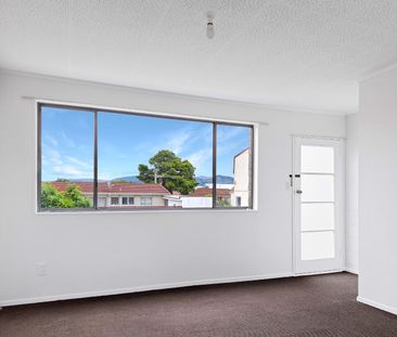 5 Minute Stroll to Upper Hutt City Centre - Photo 3
