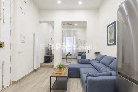 Piso en alquiler en Palacio - Photo 2
