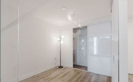 For Lease - 1 Jarvis Street Unit# 1512, Hamilton, Ontario - Photo 2