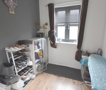 2 Bedroom Semi-Detached House - Photo 5