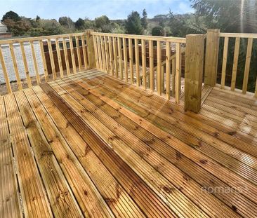 4 bedroom semi-detached house to rent - Photo 6