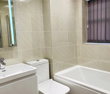 3 bedroom terraced house to rent - Photo 4