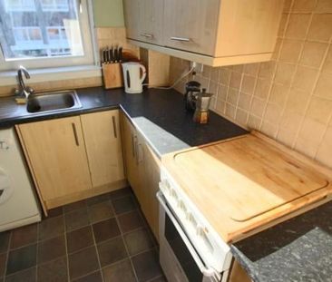 3 Bed Flat, New City Road, G4 - Photo 4
