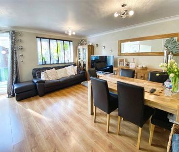 4 bedroom terraced house to rent - Photo 2