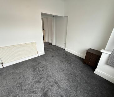 2 bedroom to let - Photo 5