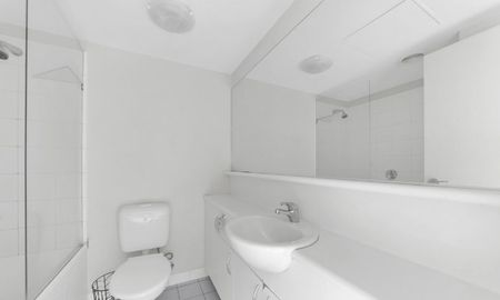 428/118 Franklin Street, Melbourne VIC 3000 - Apartment For Rent | Domain - Photo 4
