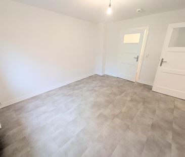 **Was will man mehr? Erdgeschoss, eigener Garten und neues Tageslic... - Foto 1