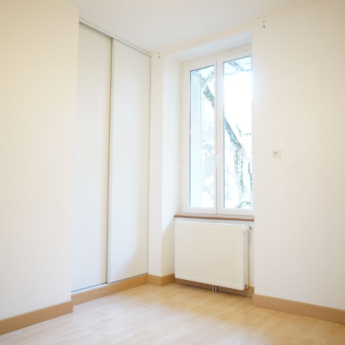 Location Appartement 3 pièces 49m² - Photo 1