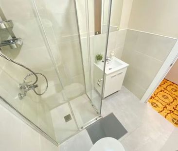 Calle de Sierra Carbonera, Madrid, Community of Madrid 28053 - Photo 6