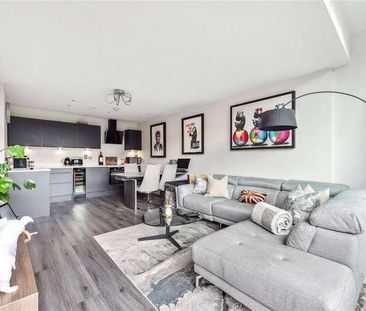 Eaststand Apartments, Highbury Stadium Square, London, N5 - Photo 3