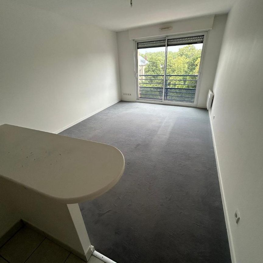 Location Appartement 2 pièces 47m² DOUAI 59500 - Photo 1