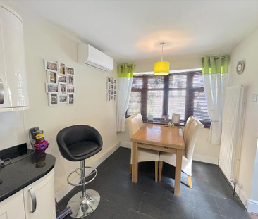 4 bedroom detached house to rent - Photo 6