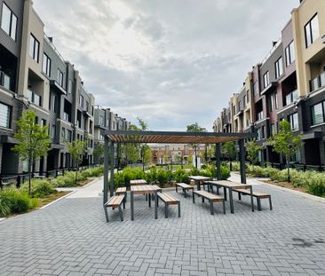 For Lease - 3409 Ridgeway Drive Unit# 10, Mississauga, Ontario - Photo 1