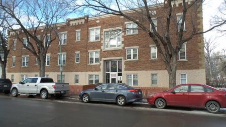Apartment for rent in Regina - Photo 5