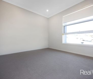 Call This Stunning Four-Bedroom Property Your Home! - With RealWay ... - Photo 3