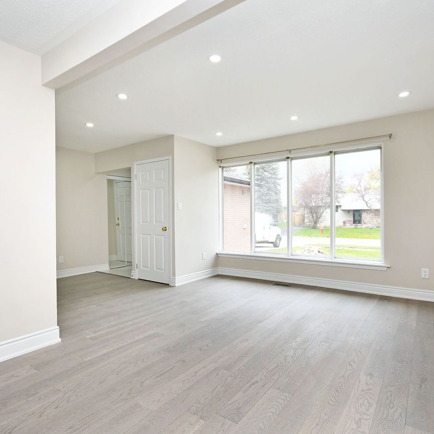 For Lease - 156 Folkstone Crescent, Brampton, Ontario - Photo 1