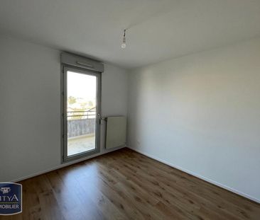 Location Appartement 3 pièces 71m² CALUIRE ET CUIRE 69300 - Photo 2