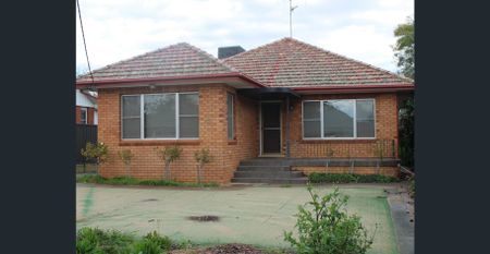 Charming Country Home in Dubbo - Photo 4