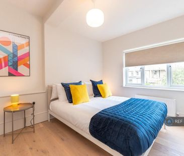 2 bedroom flat to rent - Photo 6