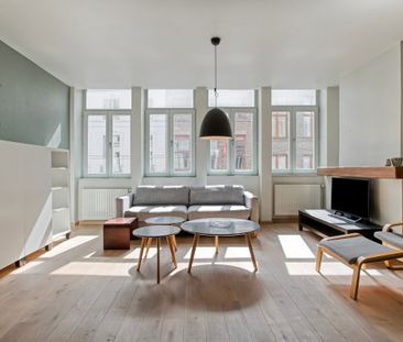 Instapklaar gemeubeld appartement met groot terras. - Photo 2