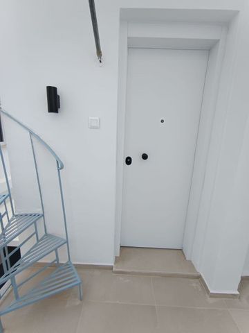 Studio/Γκαρσονιέρα για ενοικίαση Άγιος Βασίλειος (Βόλος) - Photo 4