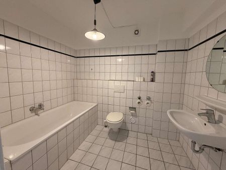 Schöne 2 Zimmer Wohnung – ideal für kleine Familie - Photo 3