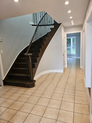 For Lease - 57 Blackmere Circle, Brampton, Ontario - Photo 5