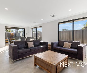 MODERN FULLY FURNISHED HOME - Photo 2