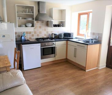 2 bedroom apartment to rent - Photo 6