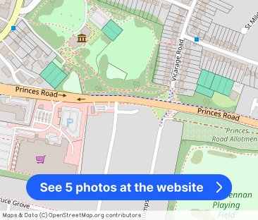 Hillside Mews, CM2 - Photo 1