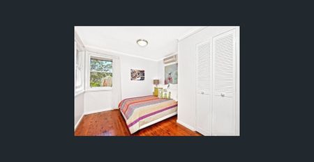 Exquisite Single-Level Family Residence in the Coveted Killara Locale (Landlord responsible for regular pool and part garden maintenance) - Photo 5