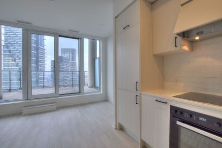 For Lease - 1 Quarrington Lane Unit# 2214, Toronto, Ontario - Photo 4