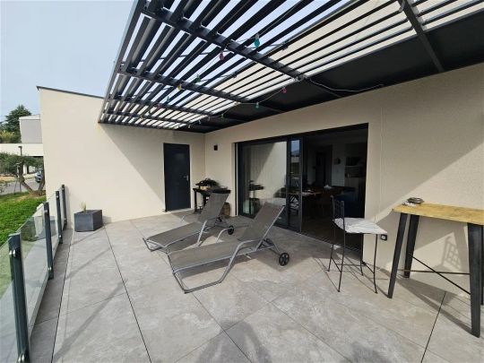 Location maison 5 pièces - 142.7m² à Saint-clair-du-rhône (38370) - Photo 1