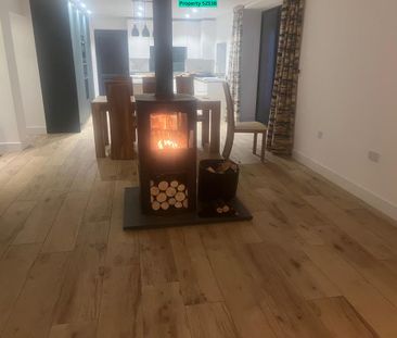 3 bedroom barn conversion to rent - Photo 1