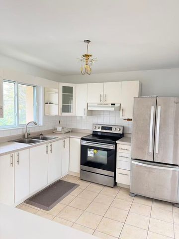 For Lease - 395 Loretta Crescent Unit# # Upper Unit, Whitchurch-Stouffville, Ontario - Photo 3