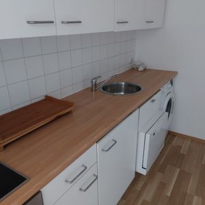 ANDRITZ - NAHE FACHMARKTZENTRUM: HELLE GEPFLEGTE FREUNDLICHE GARCONNIERE INKL. PP UM € 370,--+BK+HZG - Photo 2