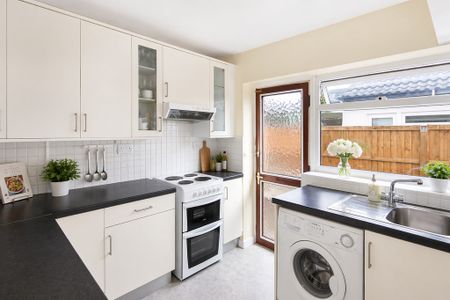 2 Bedroom BUNGALOW, Chester - Photo 4