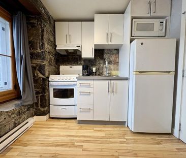 Loft entièrement meublé à louer Vieux-Québec juillet 2026 - Photo 1