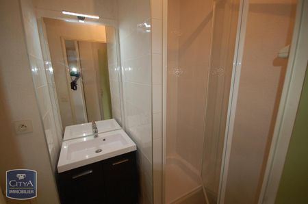 Location Appartement 1 pièce 17m² JACOB BELLECOMBETTE 73000 - Photo 2