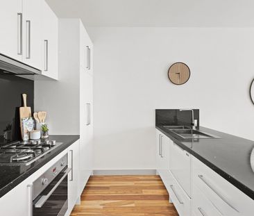 Contemporary Class with a Templestowe Twist - Photo 6