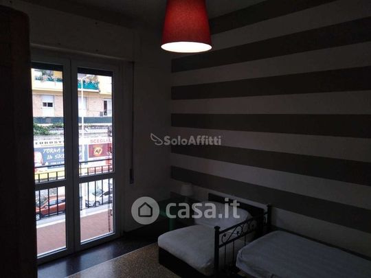 Appartamento in Affitto in Corso Europa a Genova - Photo 1